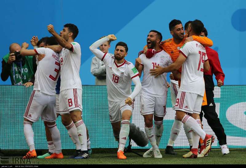 تیم فوتبال ایران قبل از دیدار با اسپانیا پاداش می گیرد