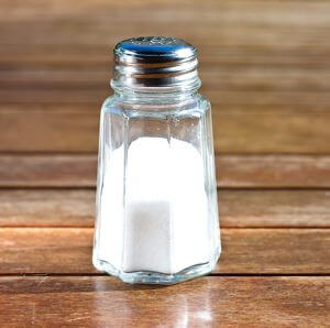 مصرف زیاد نمک چگونه موجب مرگ تدریجی می‌شود؟
