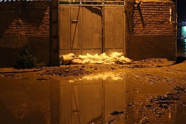 سیلاب در سلماس فروکش کرد/ ۸ روستا خسارت دیدند