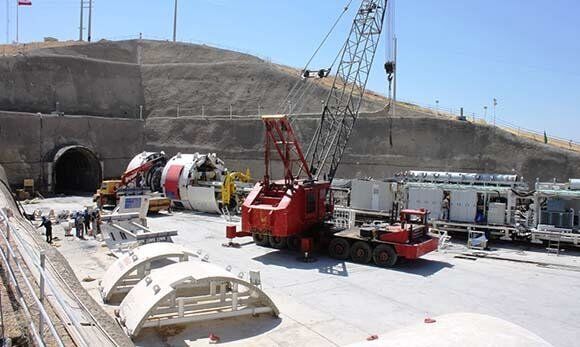 ۸۶ درصد تونل انتقال آب به دریاچه ارومیه حفر شد