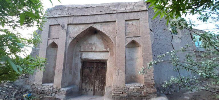 خانه تاریخی «بابا خان» در داخل طرح مسیرگشایی نیست