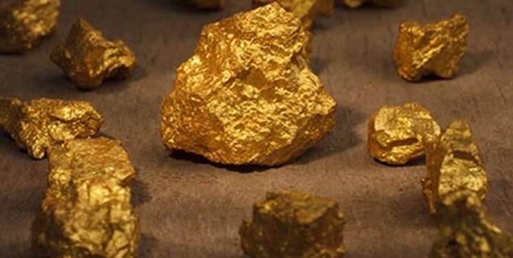 خروج روزانه ۲۰ تن سنگ طلا از ورزقان/ معدن طلای اندریان زیر پای حفاران