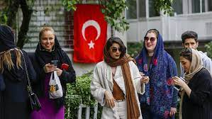 بازدید حدود ۱۰ هزار گردشگر ایرانی طی یک هفته از وان ترکیه
