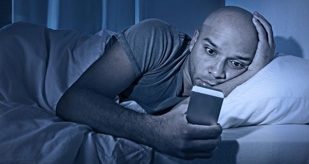 دانشمندان از تاثیر منفی اینترنت پر سرعت بر خواب می‌گویند