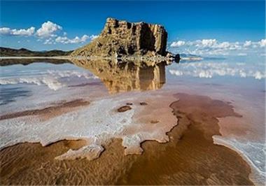 کمترین فراز ثبت شده در دریاچه ارومیه