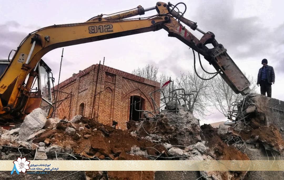 شروع عملیات زیرسازی باند کندرو در ضلع جنوبی زیرگذرترمینال تبریز