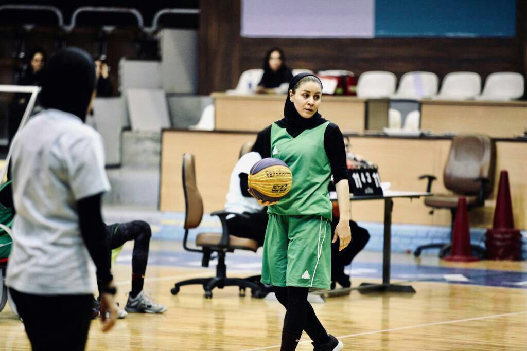 مرند قهرمان مسابقات سه جانبه بسکتبال دختران شد