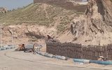 پیشرفت فیزیکی ۶۰ درصدی احداث دیوار حائل سنگی باغ موزه دفاع مقدس
