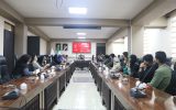ادبیات میتواند درمانگر نارساییهای فرهنگی جامعه باشد ادبیات میتواند درمانگر نارساییهای فرهنگی جامعه باشد
