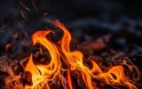 آتشسوزی گسترده در کارگاه تولیدی لوازم ورزشی در تبریز آتشسوزی گسترده در کارگاه تولیدی لوازم ورزشی در تبریز