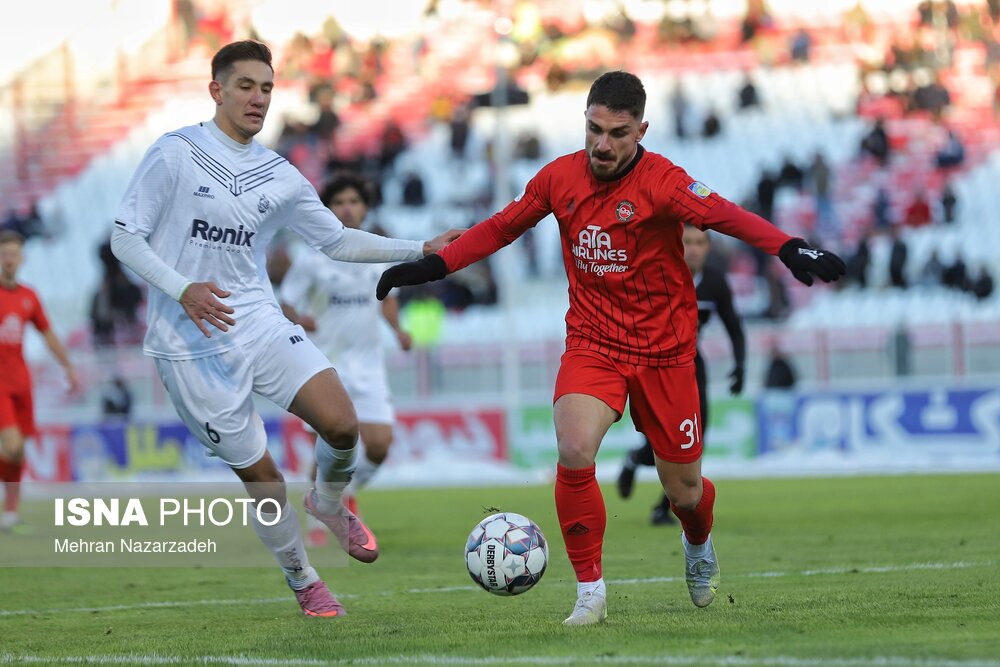 برد انضباطی استقلال و تراکتور مقابل ملوان